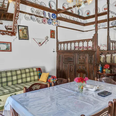 Appartement Houvarda *